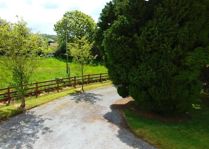 Дом отдыха Sporting Shanagolden